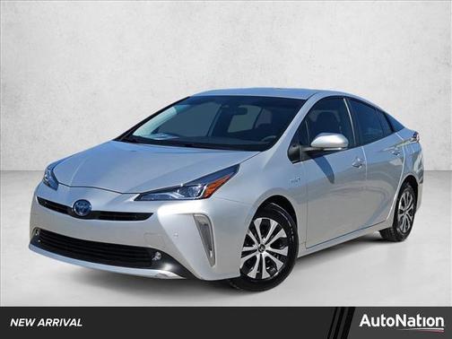 2022 Toyota Prius LE