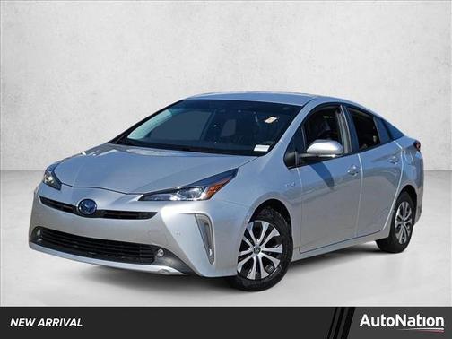 2022 Toyota Prius LE