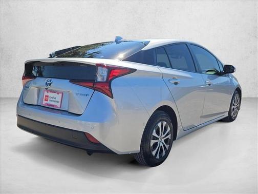 2022 Toyota Prius LE