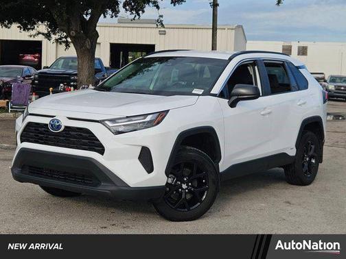 2024 Toyota RAV4 Hybrid LE