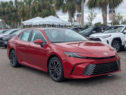 2025 Toyota Camry XLE