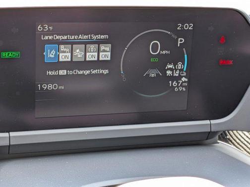 2025 Toyota bZ4X XLE