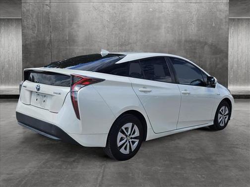 2016 Toyota Prius Four