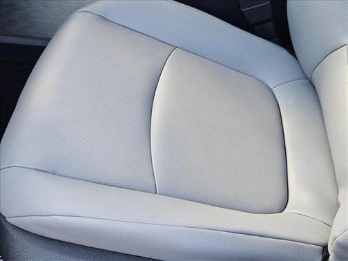 2025 Toyota Sienna XLE 8 Passenger