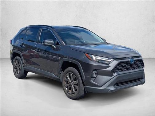 2022 Toyota RAV4 Hybrid XLE Premium