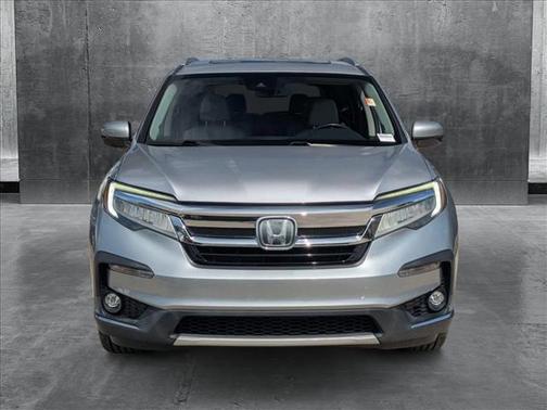 2019 Honda Pilot Touring 8-Passenger