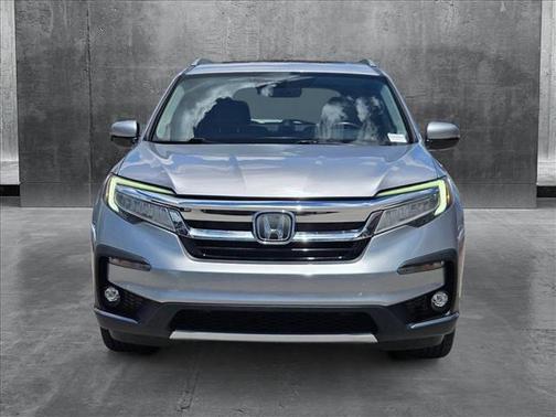 2019 Honda Pilot Touring 8-Passenger