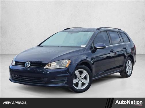 2015 Volkswagen Golf SportWagen TDI S 4-Door