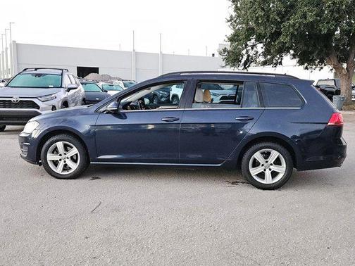 2015 Volkswagen Golf SportWagen TDI S 4-Door