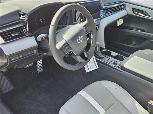Midnight Black Metallic 2026 Toyota Camry SE