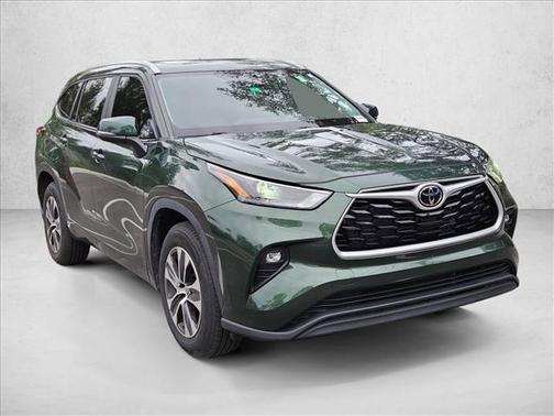 Cypress 2023 Toyota Highlander XLE