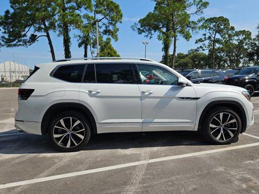 2024 Volkswagen Atlas 2.0T SEL Premium R-Line 4MOTION