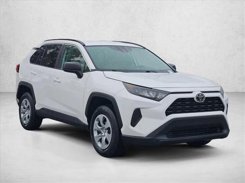 2020 Toyota RAV4 LE