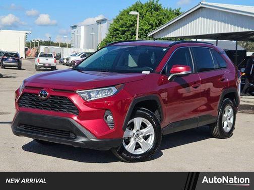 2021 Toyota RAV4 XLE