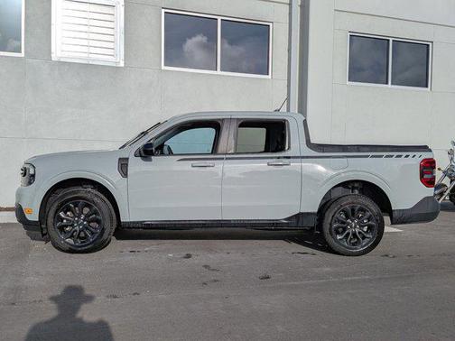 Cactus Gray 2024 Ford Maverick Lariat