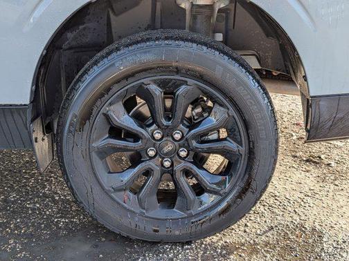 Cactus Gray 2024 Ford Maverick Lariat