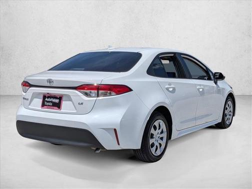 Ice Cap 2024 Toyota Corolla LE