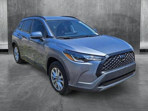 2022 Toyota Corolla Cross LE