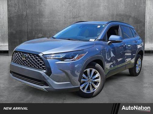 2022 Toyota Corolla Cross LE