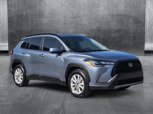 2022 Toyota Corolla Cross LE