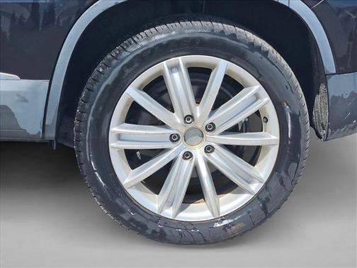 2013 Volkswagen Tiguan SE