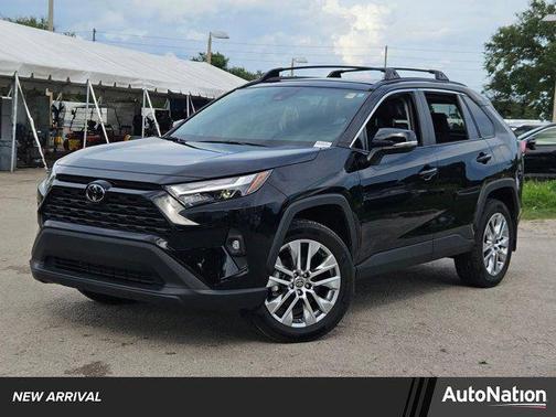 2024 Toyota RAV4 XLE Premium