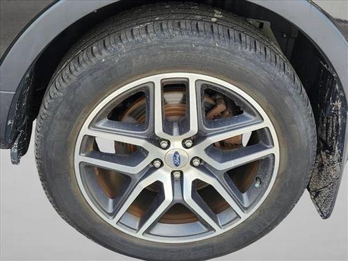 Shadow Black 2017 Ford Explorer sport
