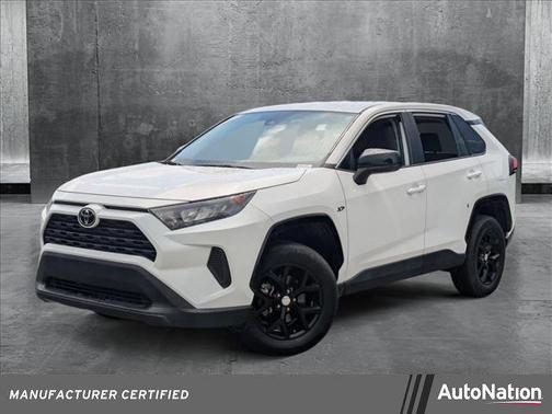 2022 Toyota RAV4 LE