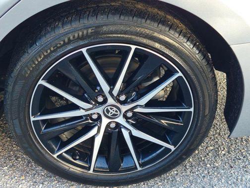Celestial Silver Metallic 2024 Toyota Camry SE