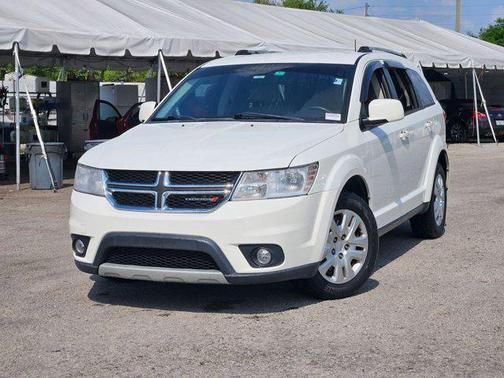 Vice White 2018 Dodge Journey SXT