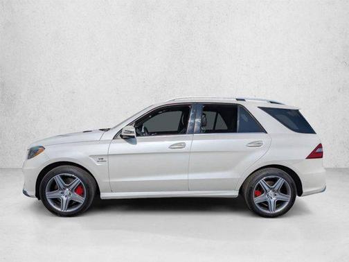 White 2014 Mercedes-Benz M-Class 4MATIC
