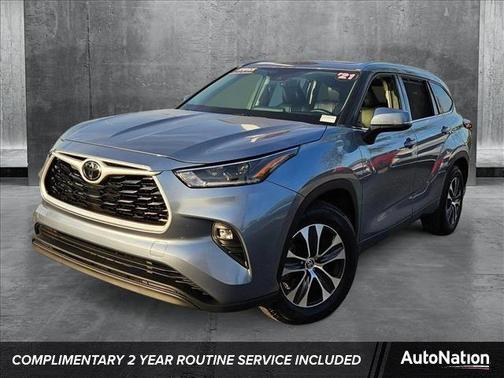 2021 Toyota Highlander XLE