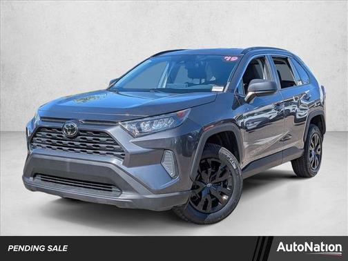 2019 Toyota RAV4 LE