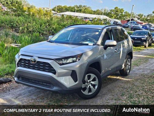 2021 Toyota RAV4 LE