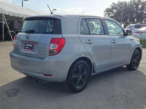 2013 Scion xD 5dr HB Man