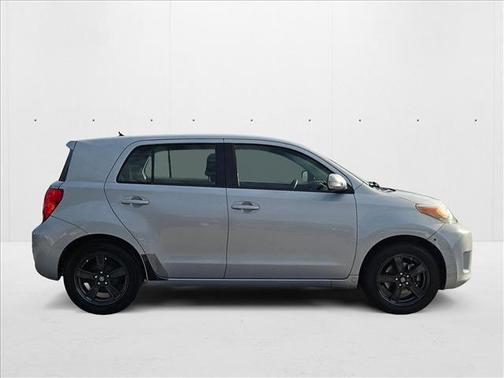 2013 Scion xD 5dr HB Man