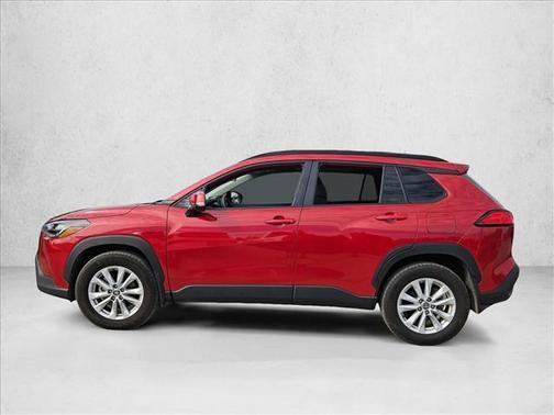 2023 Toyota Corolla Cross LE