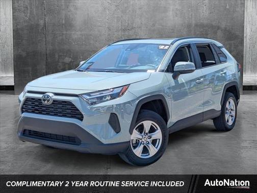 2022 Toyota RAV4 XLE