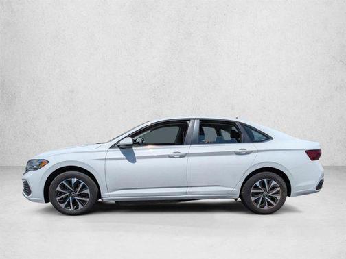 Pure White 2022 Volkswagen Jetta 1.5T S