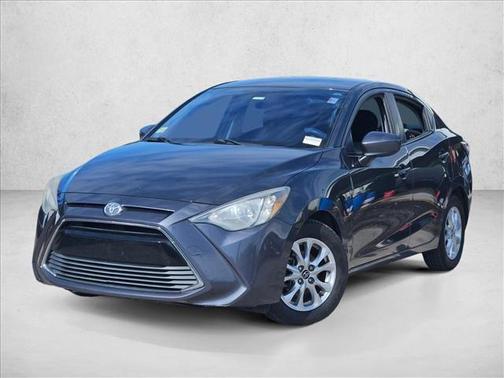 2016 Toyota Yaris 