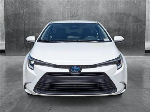 2025 Toyota Corolla Hybrid SE