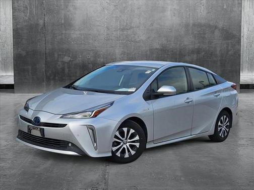 2021 Toyota Prius LE