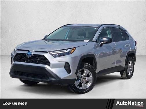 2024 Toyota RAV4 Hybrid LE