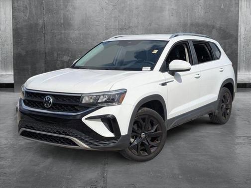 2022 Volkswagen Taos 1.5T SE