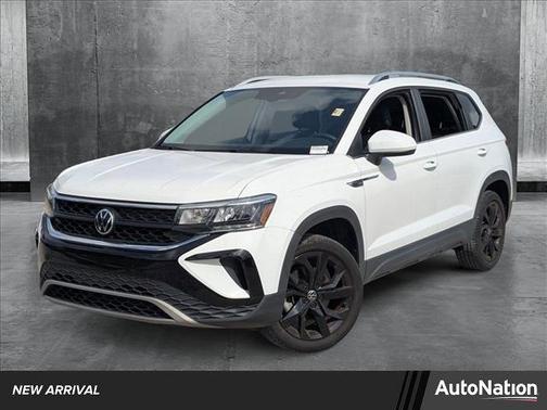 2022 Volkswagen Taos 1.5T SE