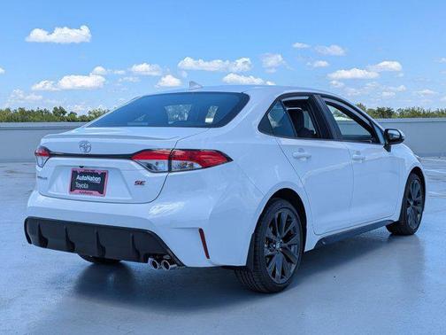 Ice Cap 2026 Toyota Corolla SE