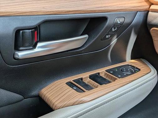 2025 Toyota Grand Highlander Limited