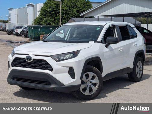 2022 Toyota RAV4 LE