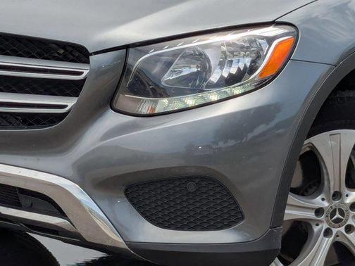2018 Mercedes-Benz GLC 300 Base