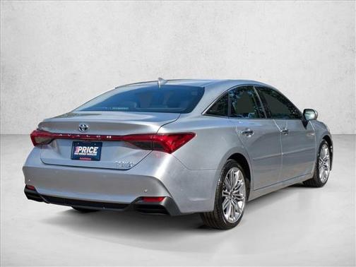 2021 Toyota Avalon Hybrid Limited